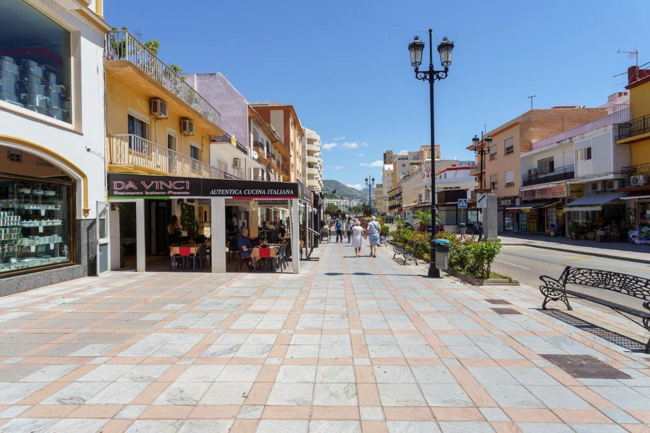 Hostal Costabella Powered By Faro Homes Fuengirola Esterno foto